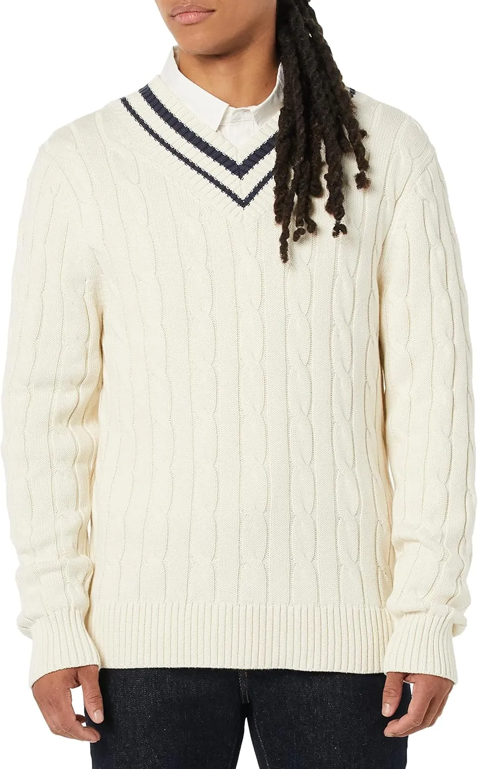 Amazon Essentials Men's Cable Knit V-Neck Sweater