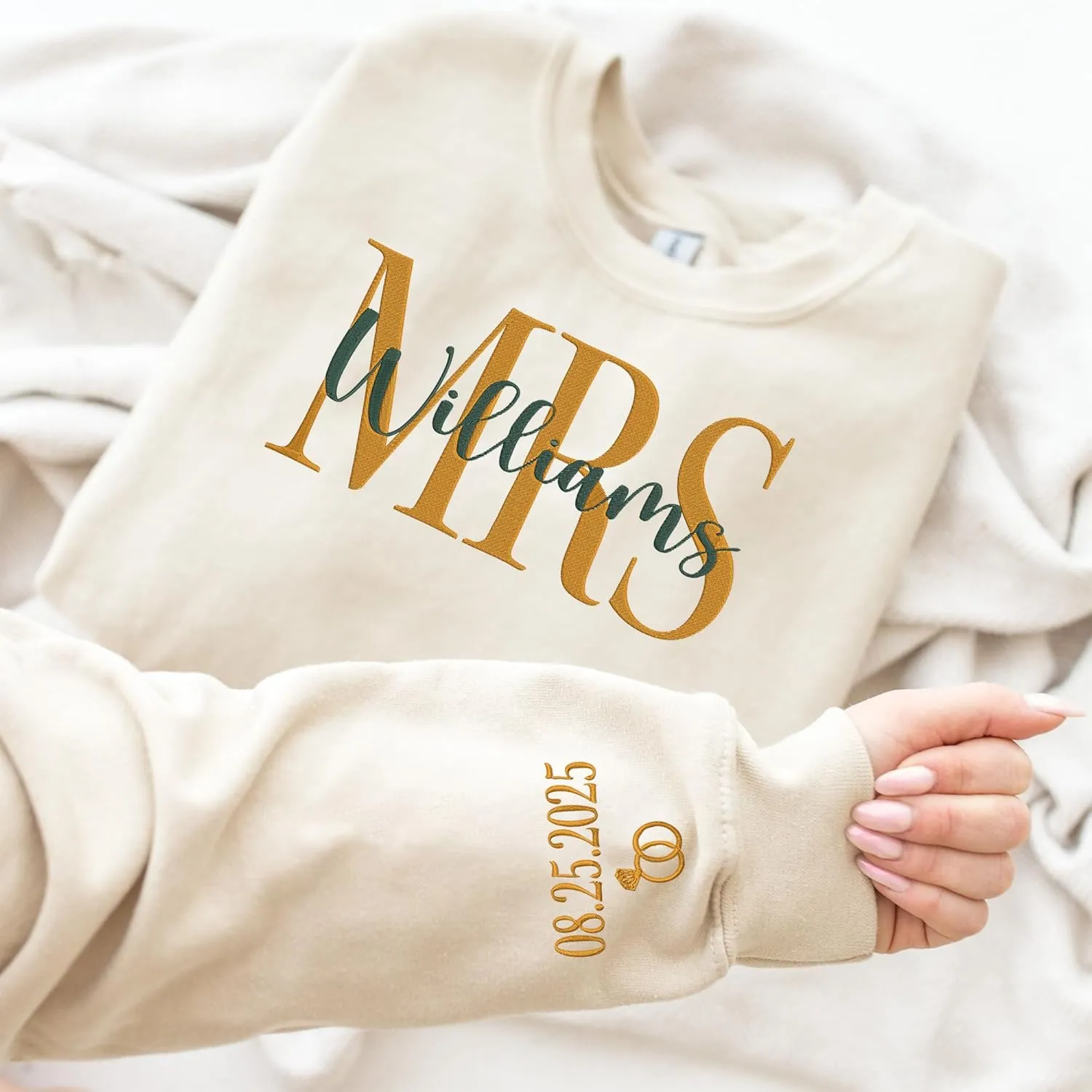 Custom Mrs Embroidered Sweatshirt Hoodie, Matching Couples Sweatshirts, Wife Husband Sweatshirt Hoodie