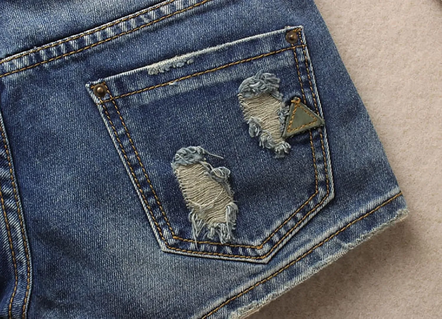 Fensajomon Women's Low Rise Summer Ripped Distressed Frayed Denim Shorts Sexy Jean