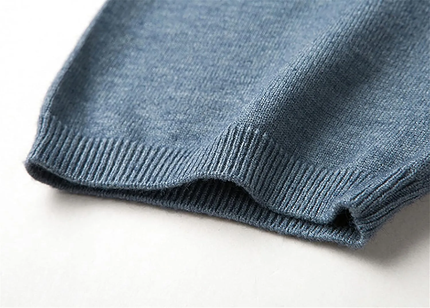 Joe Wenko Men's Short-Sleeve V-Neck Sweater