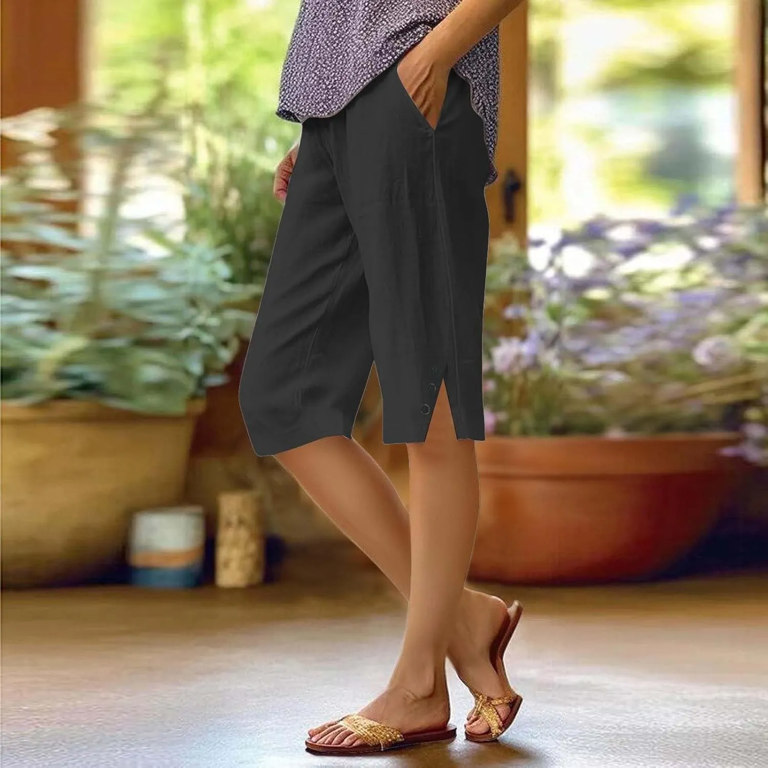 Linen Bermuda Shorts for Women Knee Length Lightweight Casual Capris Pants Ladies Summer Outfits with Pockets