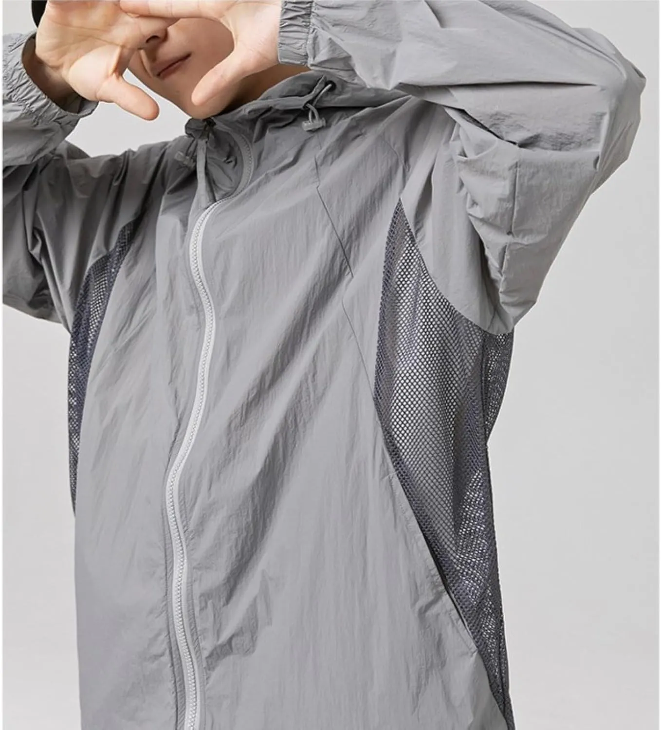 Outdoor Sun Protection Jacket for Men Breathable Mesh Quick-Drying Cooling Jacket Sports Jacket with Brim