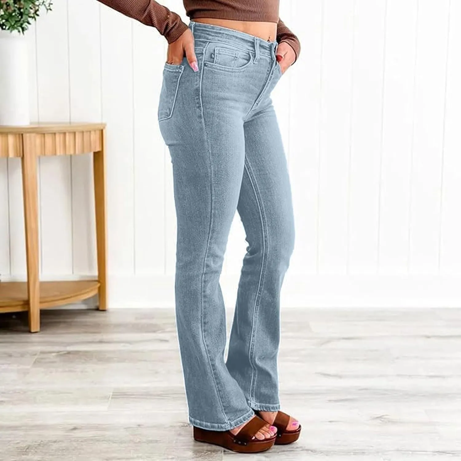 Women's High Waisted Bell Bottom Bootcut Jeans Flared Wide Leg Denim Pants with Pockets